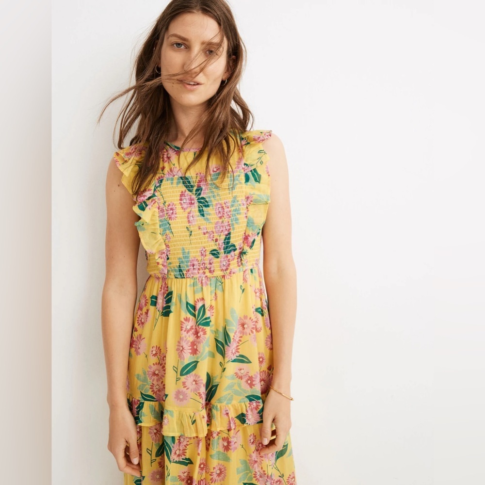 Madewell Banjanan Iris Smocked Midi Dress Medium Floral Smocked Pockets Yellow - Picture 5 of 15